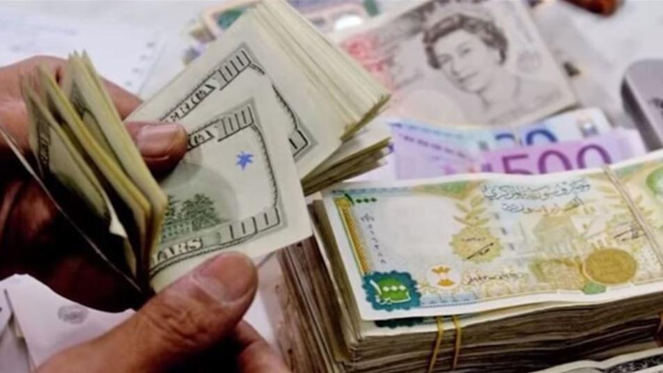 سعر جديد لليرتين السورية والتركية أمام الدولار