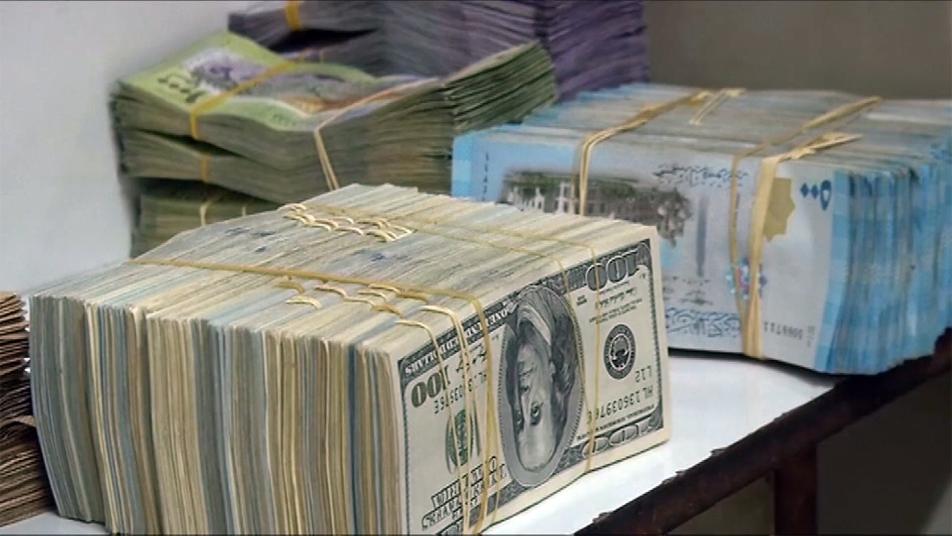 تراجع في أسعار صرف الليرة السورية والتركية أمام الدولار