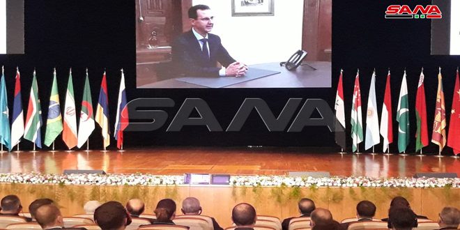 في كلمته في افتتاح مؤتمر اللاجئين ..رأس النظام يتهم دول العالم بتهجير السوريين من بلدهم!