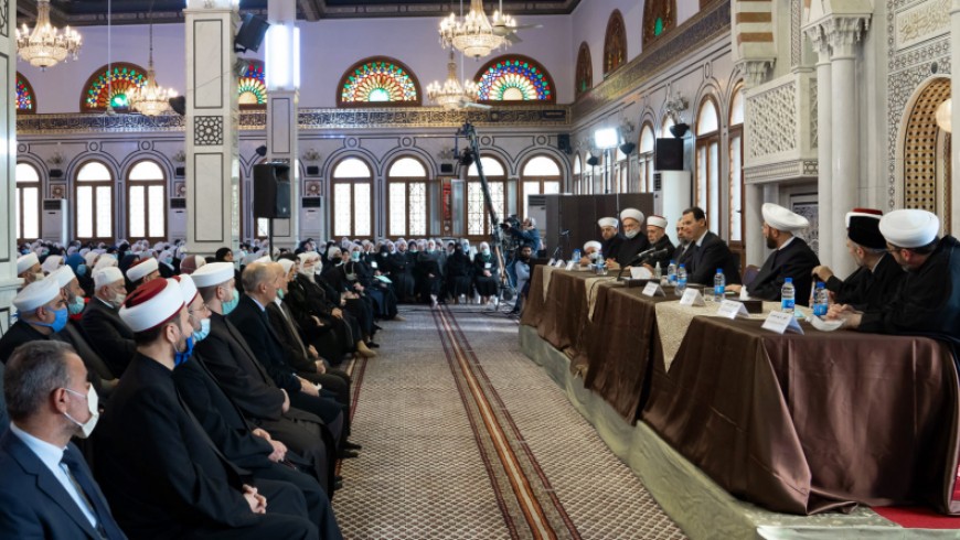 بشار الأسد: وزارة الأوقاف رديفة للجيش.. والعدو الحقيقي بالداخل
