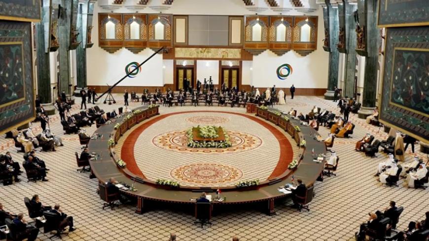 رئيس وزراء العراق: قمة بغداد وافقت على فتح صفحة جديدة مع سوريا