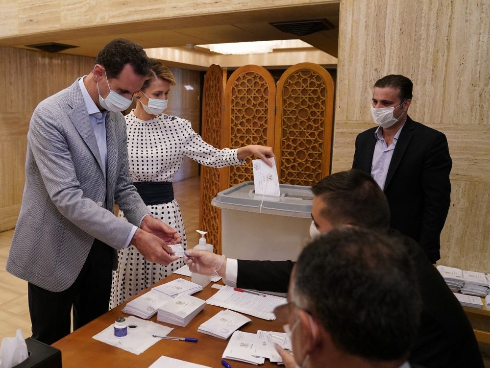 بشار الأسد يطمئن على سير الانتخابات “النزيهة” لـ حزب البعث!
