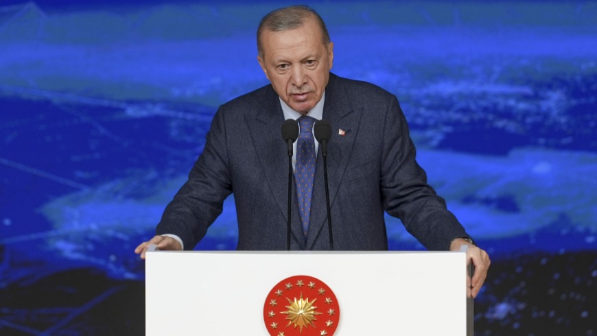 “أردوغان” يدين استغلال السوريين لأهداف انتخابية