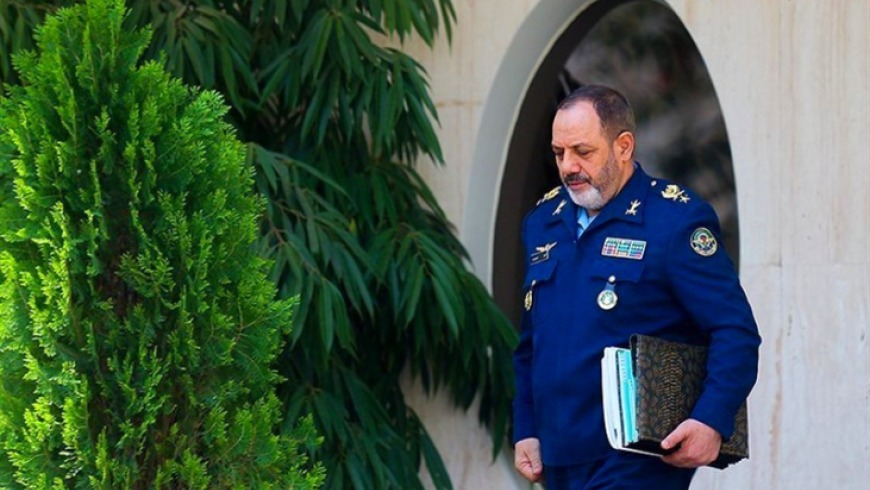 وزير الدفاع الإيراني يصل دمشق للقاء مسؤولي النظام