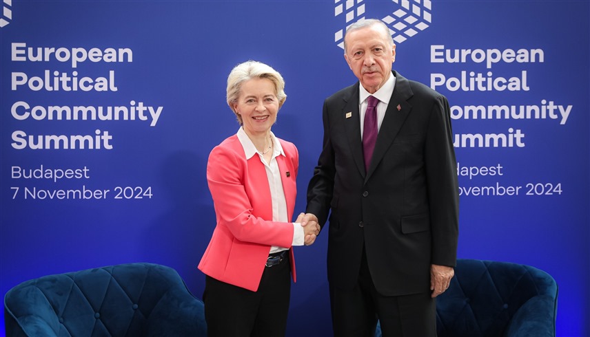 رئيسة المفوضية الأوروبية تلتقي مع اردوغان لمناقشة التطورات في “سوريا”