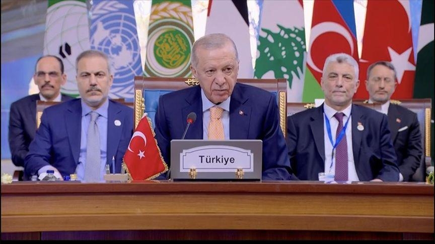 الرئيس التركي رجب طيب أردوغان: نسعى بصدق إلى بناء “سوريا” خالية من الإرهاب