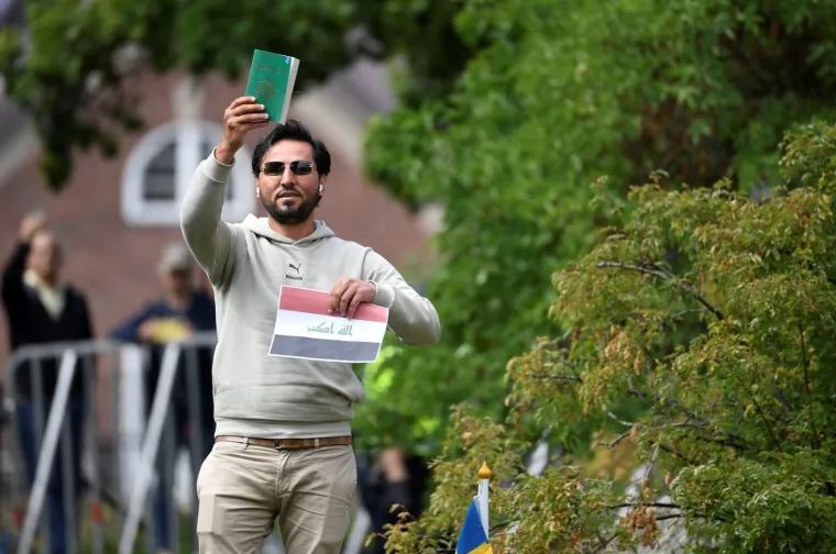 “مقتل سلوان موميكا المسيء للقرآن داخل منزله في السويد”