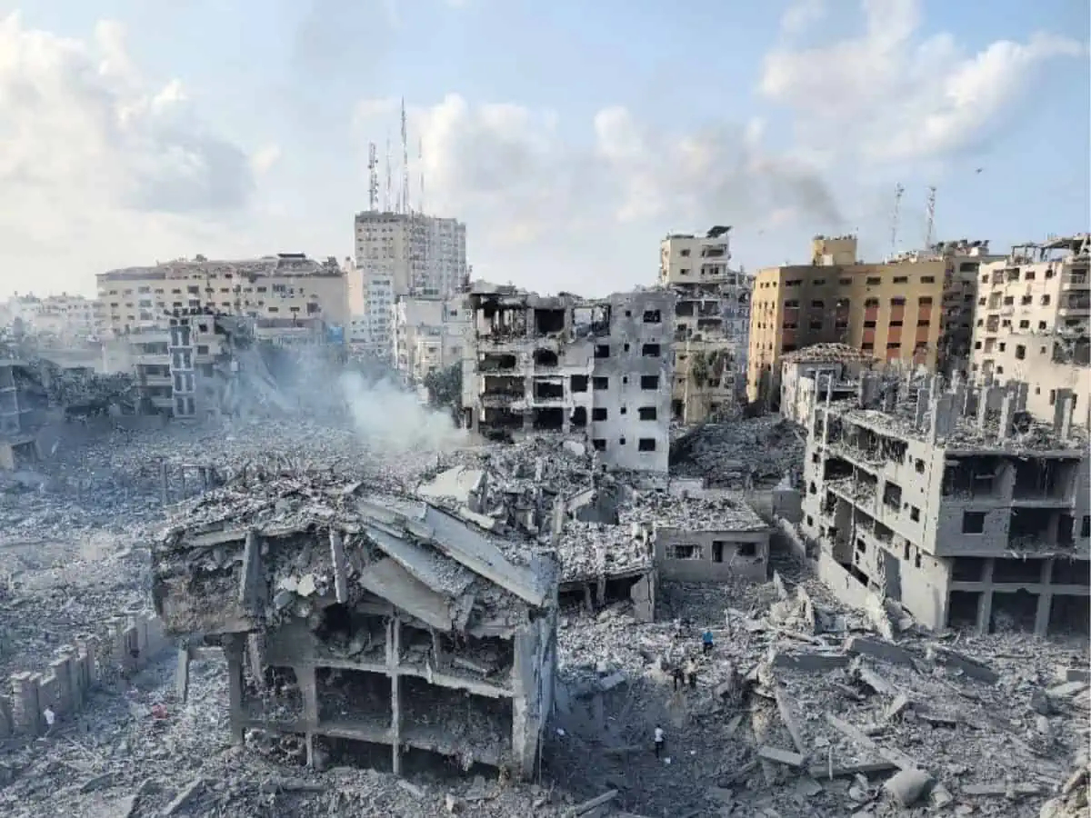 تفاهمات نهائية: اتفاق تبادل الأسرى ووقف إطلاق النار في غزة يدخل حيز التنفيذ