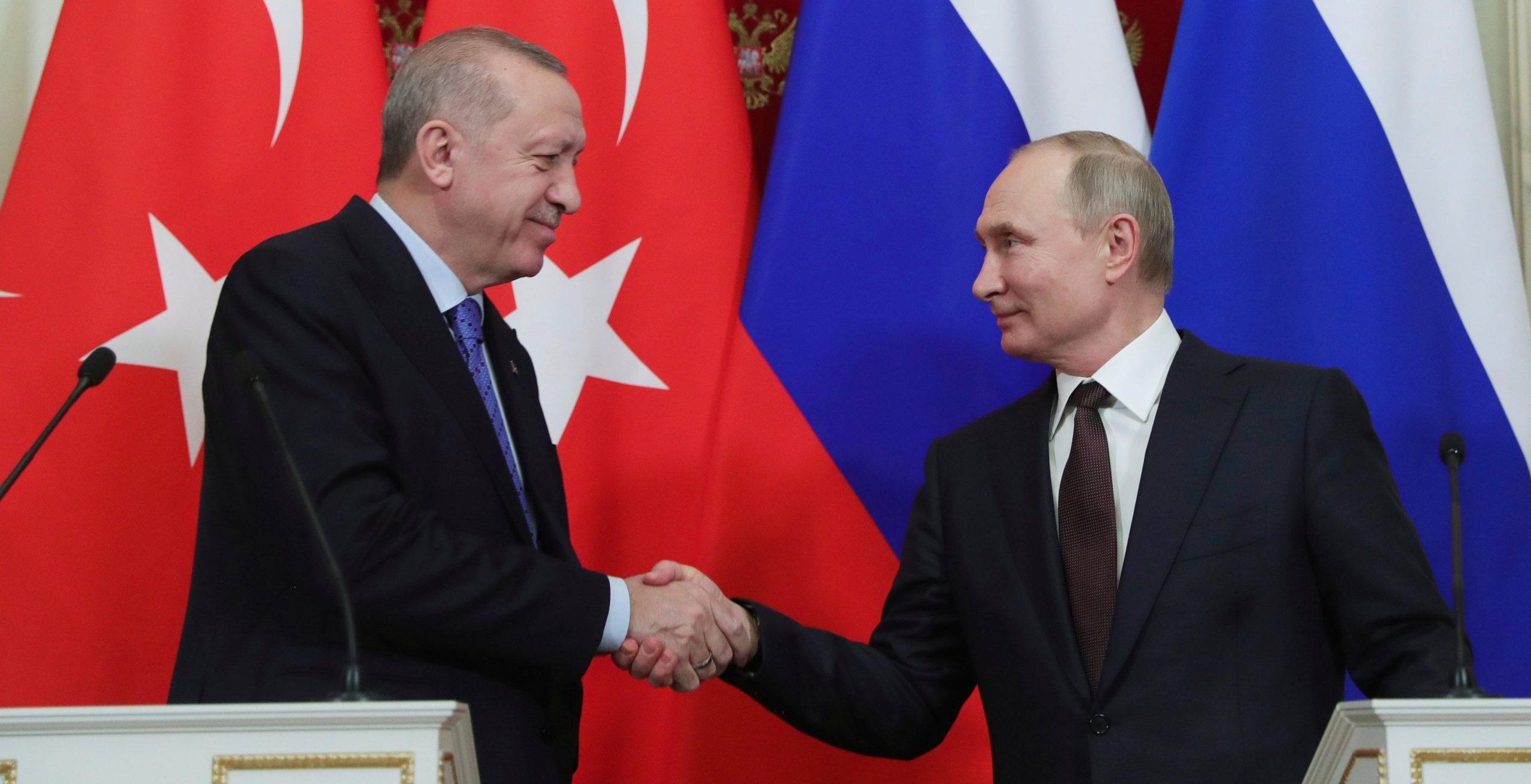 أردوغان وبوتين يناقشان التعاون الثنائي والقضايا الإقليمية والدولية في اتصال هاتفي