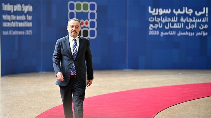 تركيا تؤكد ضرورة رفع العقوبات عن سوريا دون شروط لتحقيق الاستقرار الاقتصادي
