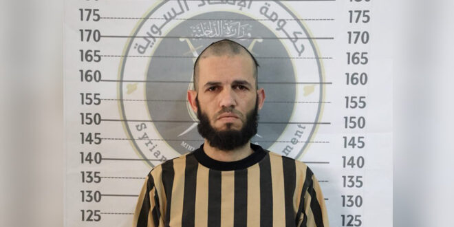 القبض على قائد عسكري متورط بجرائم قتل واعتقال في دمشق