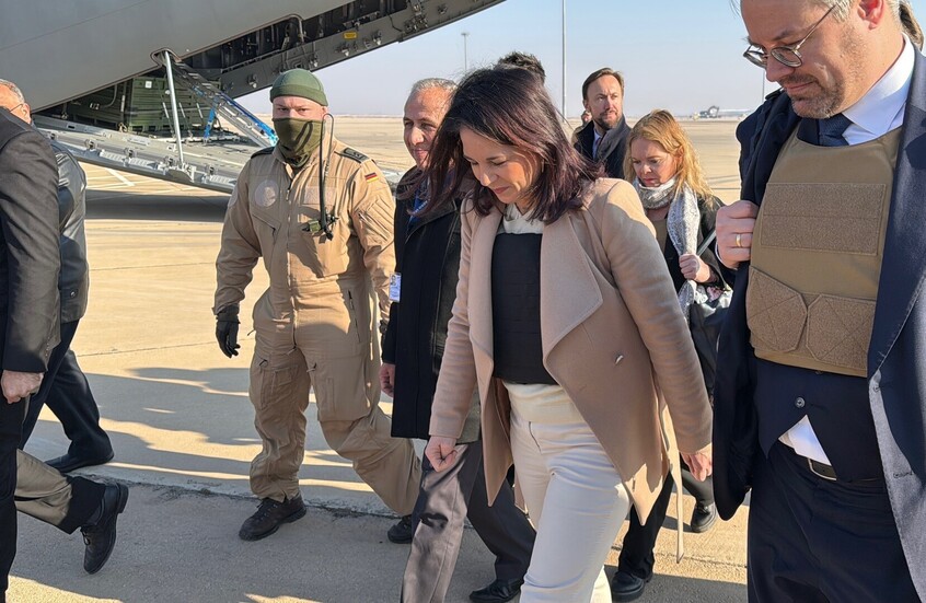 زيارة وزيرة الخارجية الألمانية إلى دمشق وإعادة افتتاح السفارة