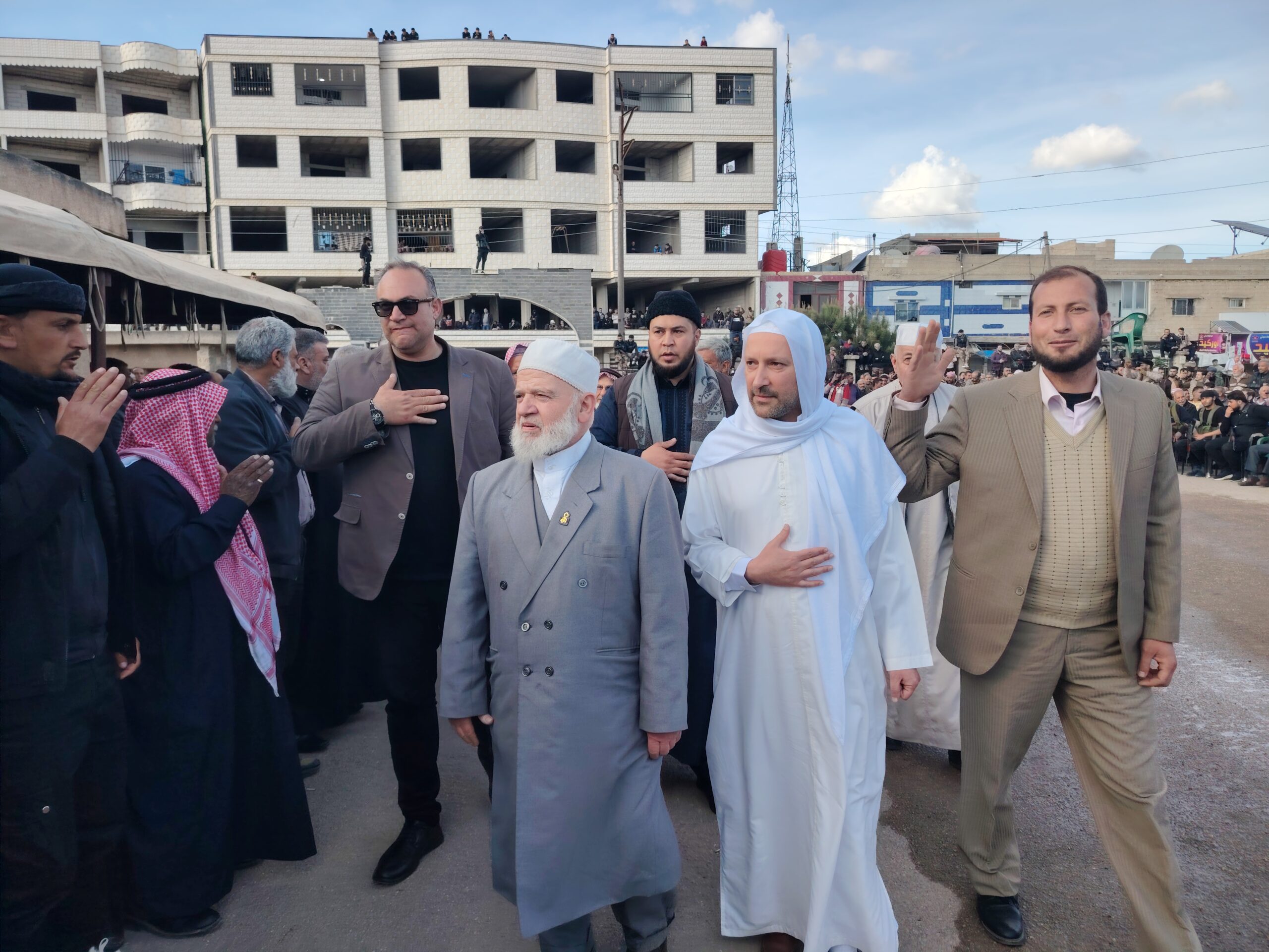 مشاركة وطنية واسعة في خيمة عزاء شهداء نوى تؤكد وحدة السوريين في مواجهة العدوان الإسرائيلي
