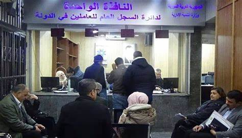 وزارة التنمية الإدارية تبدأ إعادة المفصولين بسبب مشاركتهم في الثورة السورية