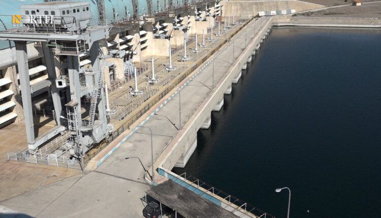 فرق الصيانة تبدأ بالدخول إلى ريف منبج لإصلاح الأعطال سد تشرين