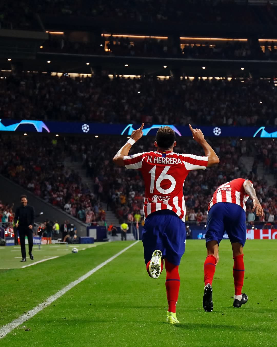 أتلتيكو مدريد يتعرض لهزيمة مفاجئة أمام لاس بالماس في مباراة مثيرة