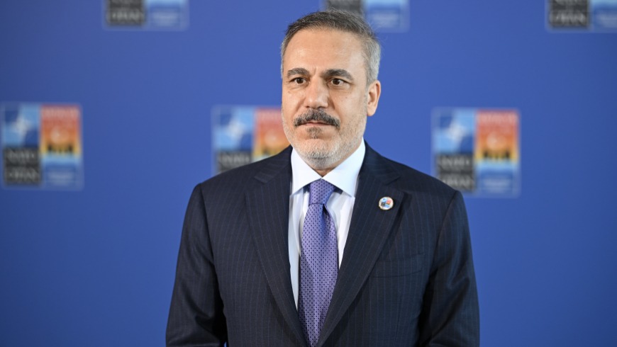 فيدان: قسد لم تنفذ البروتوكول الموقّع مع دمشق ويجب أن تسلّم سلاحها