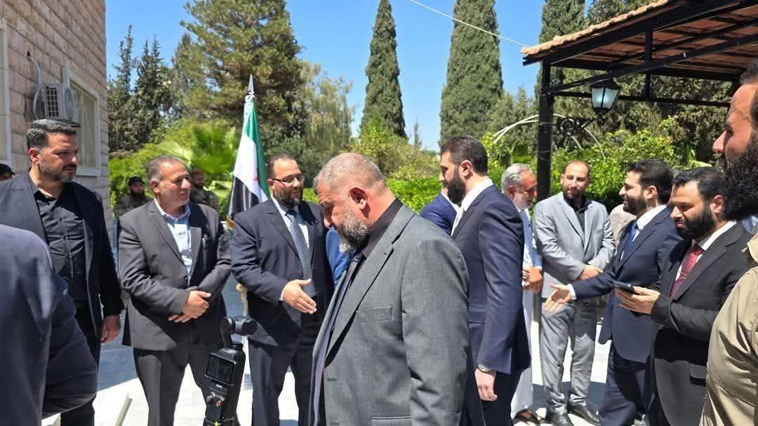 الرئيس أحمد الشرع يصل إلى درعا في أول أيام عيد الأضحى المبارك
