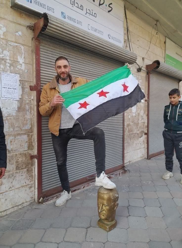 بعد اعتقاله من قبل الأمن العام.. مديرية أمن طرطوس توضّح تفاصيل اعتقال “عرفان حيدر”