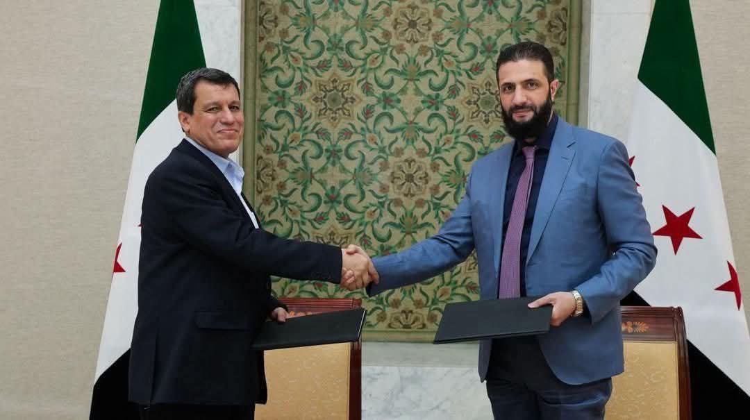 بدء الاجتماع بين الرئيس الشرع وقائد قسد والمبعوث الأميركي توم باراك بدمشق
