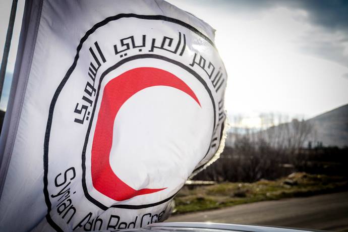 مدير التواصل في الهلال الأحمر يؤكد احتراق مستودع المنظمة في السويداء