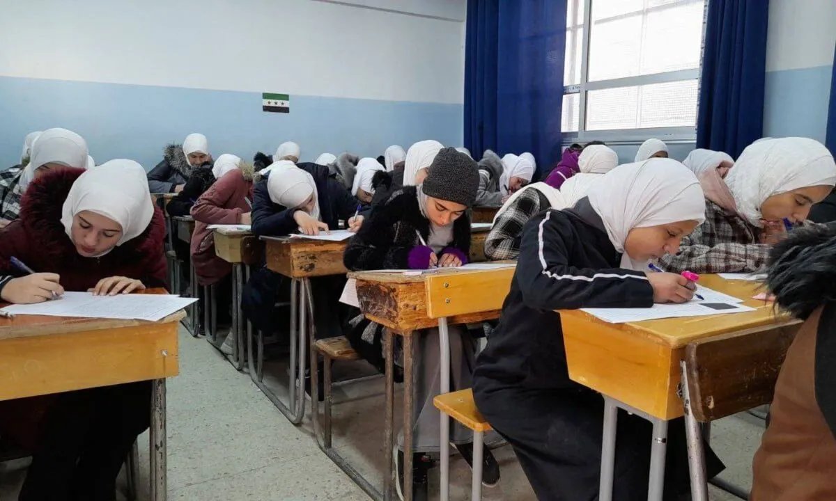 مترافقة مع قطع الاتصالات والإنترنت.. بدء امتحانات الشهادة الثانوية اليوم في عموم سوريا