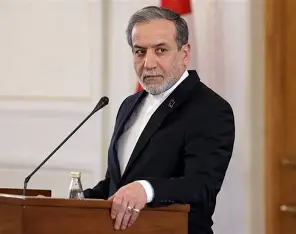 وزير الخارجية الإيراني يؤكد دعم بلاده لوحدة سوريا ويعارض أي تقارب مع إسرائيل