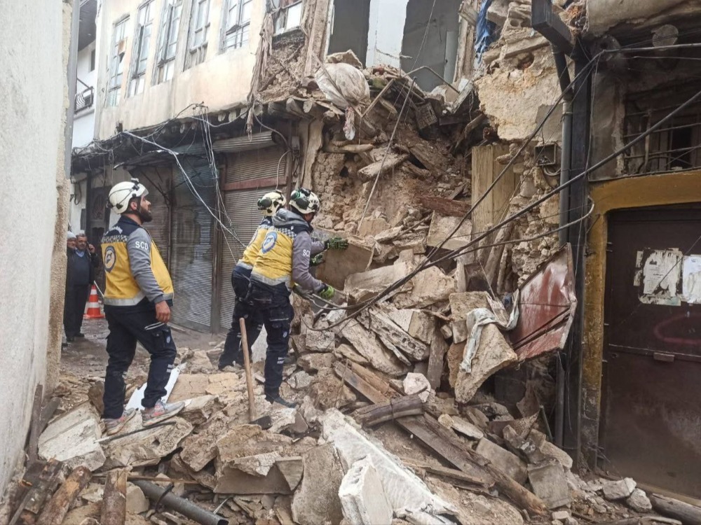 انهيار منزل في دمشق القديمة يودي بحياة شخصين