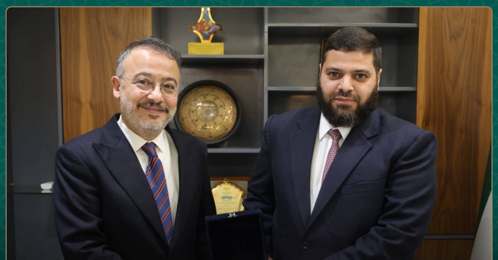 لدعم سبل التنمية والإعمار.. محافظ ريف دمشق يستقبل السفير التركي