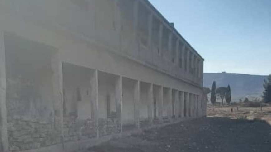 بعد مستشفى الجولان.. الاحتلال الإسرائيلي يدمر أجزاءً من مدرسة أثرية في القنيطرة
