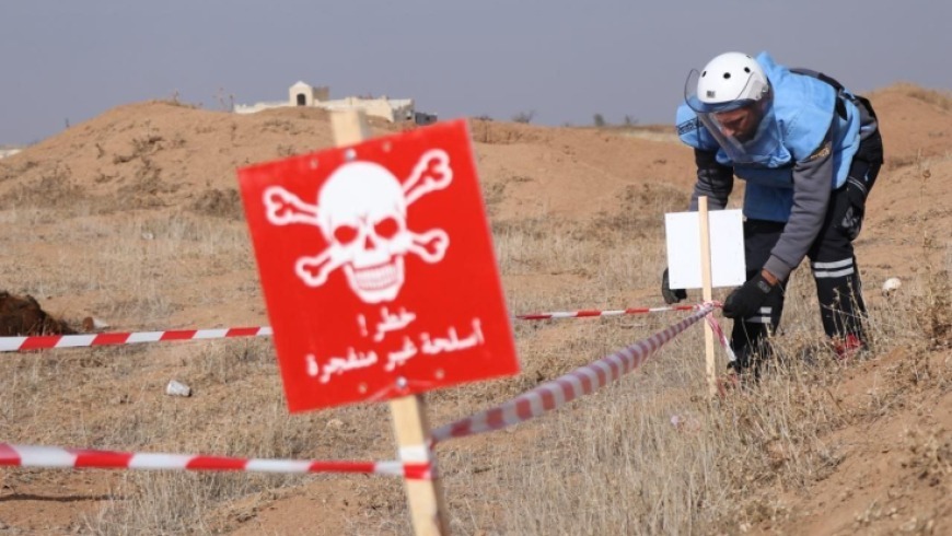 مقتل طفل وإصابة 4 بانفجار مخلفات حربية في دير الزور